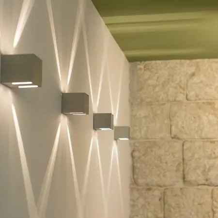 City And Beach Luxury Apartment